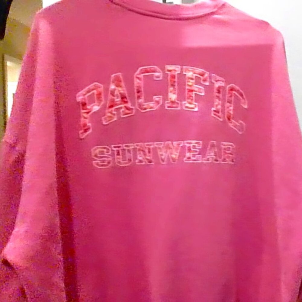 paceific sunweraw crewneck size medium hot pink